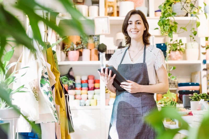 Small business owner using digital marketing services in Utah